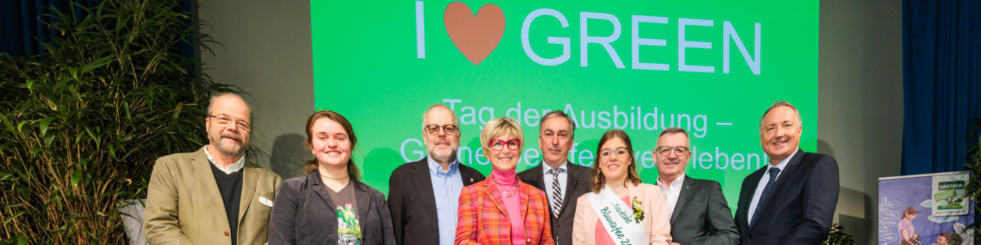 IPM ESSEN: 
		Header_Tag der Ausbildung
	