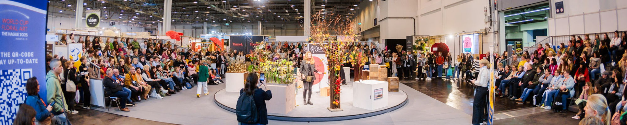 IPM ESSEN: 
		Header_Flowerstage
	